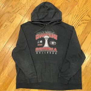 2022 Georgia Bulldogs Chick-fil-A Peach Bowl Champions Hoodie 4XL